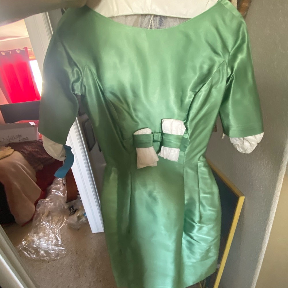 Vintage Montaldo’s dress.